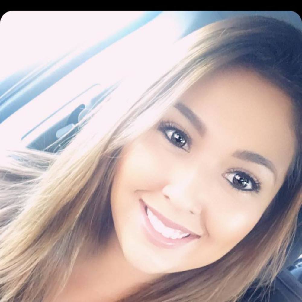 Meet your Posher, Stephanie